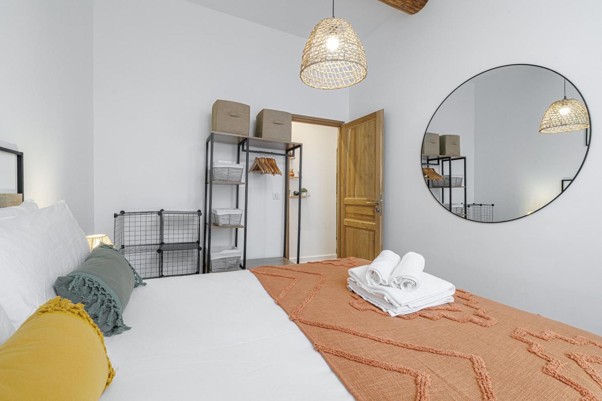 Ferienwohnung Old Town Antibes Superb New Flat, For 3, Ac, Wi-Fi Exterior foto