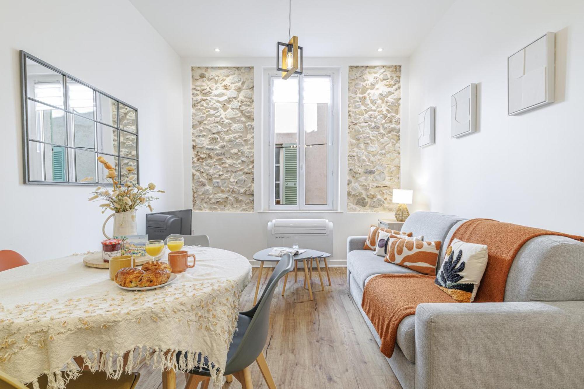 Ferienwohnung Old Town Antibes Superb New Flat, For 3, Ac, Wi-Fi Exterior foto